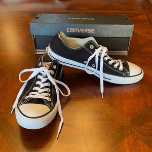Converse All Star Ox Black Mens 10, Womens 12 EUC